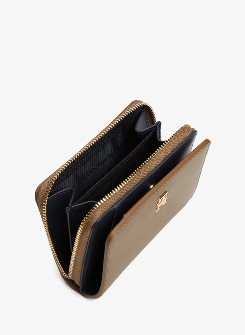 TOMMY HILFIGER  Hilfiger Icon Zip-Around Flap Wallet for Women | Best Price UAE